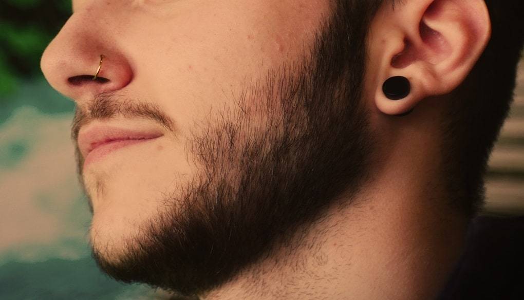 Lire la suite à propos de l’article Comment le piercing de l’oreille peut influencer le bien-être  ?